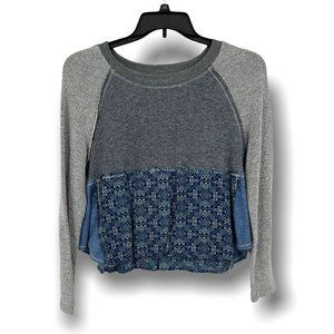 Coveted grey & blue geometric print long sleeve Frayed blouse size medium